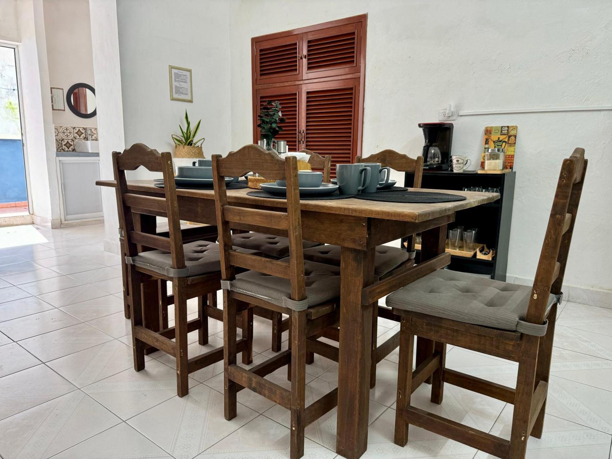Casita Azul Colonial En El Centro De Merida. ภายนอก รูปภาพ