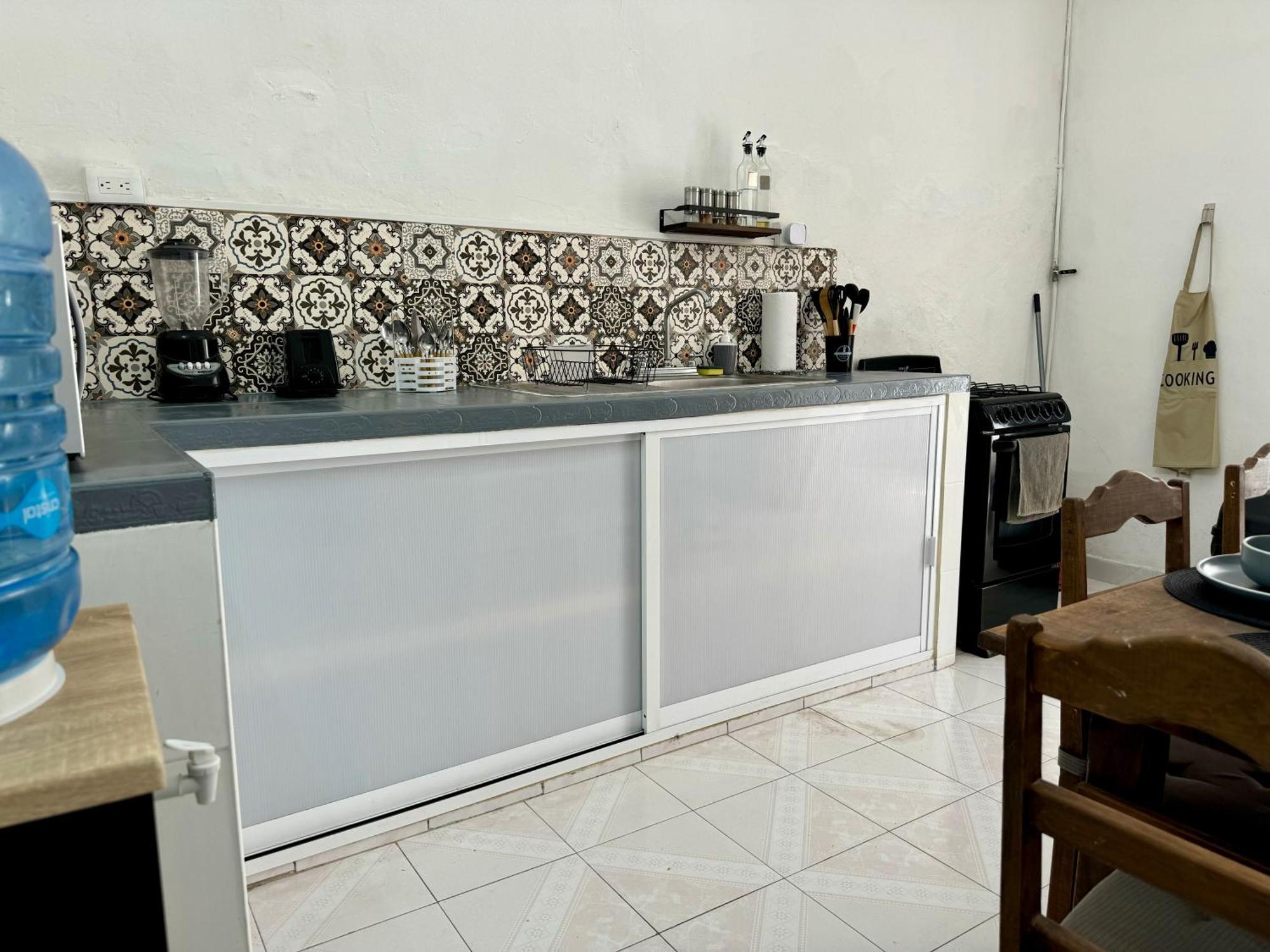 Casita Azul Colonial En El Centro De Merida. ภายนอก รูปภาพ