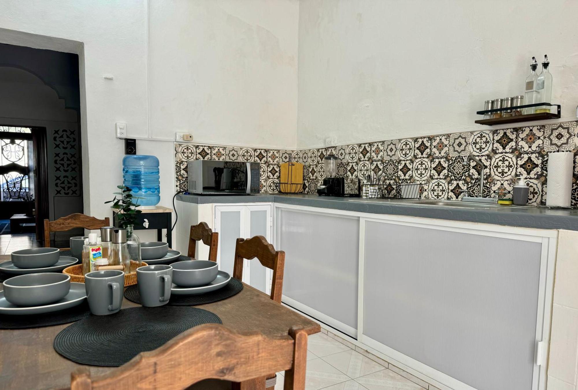 Casita Azul Colonial En El Centro De Merida. ภายนอก รูปภาพ