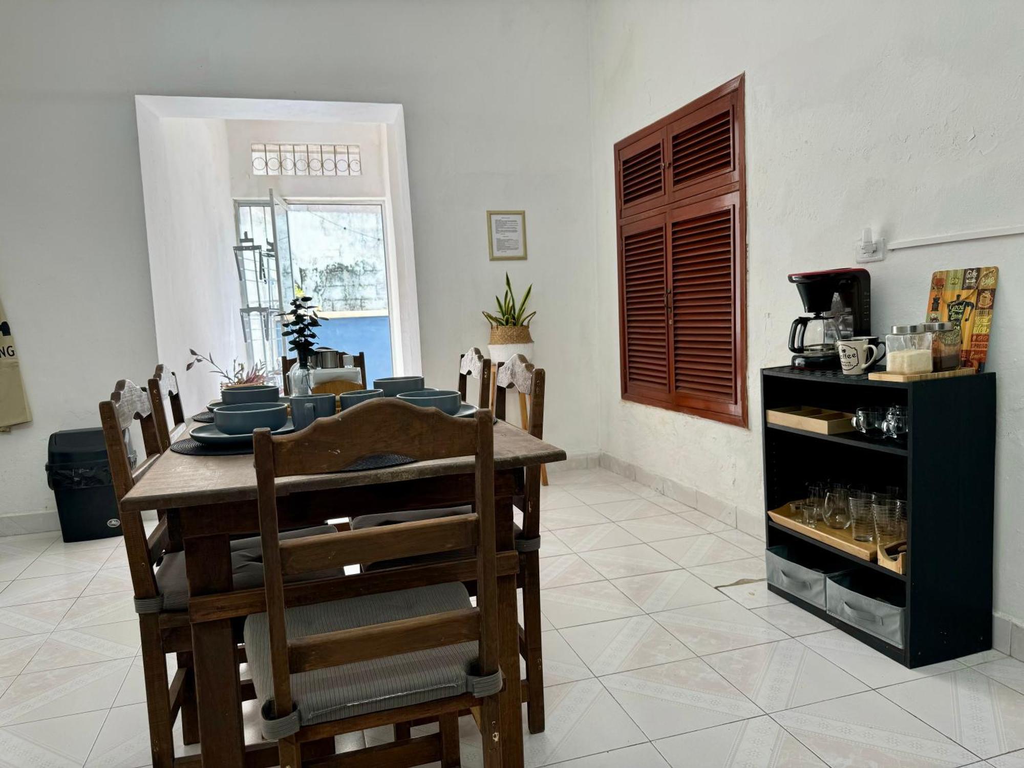 Casita Azul Colonial En El Centro De Merida. ภายนอก รูปภาพ
