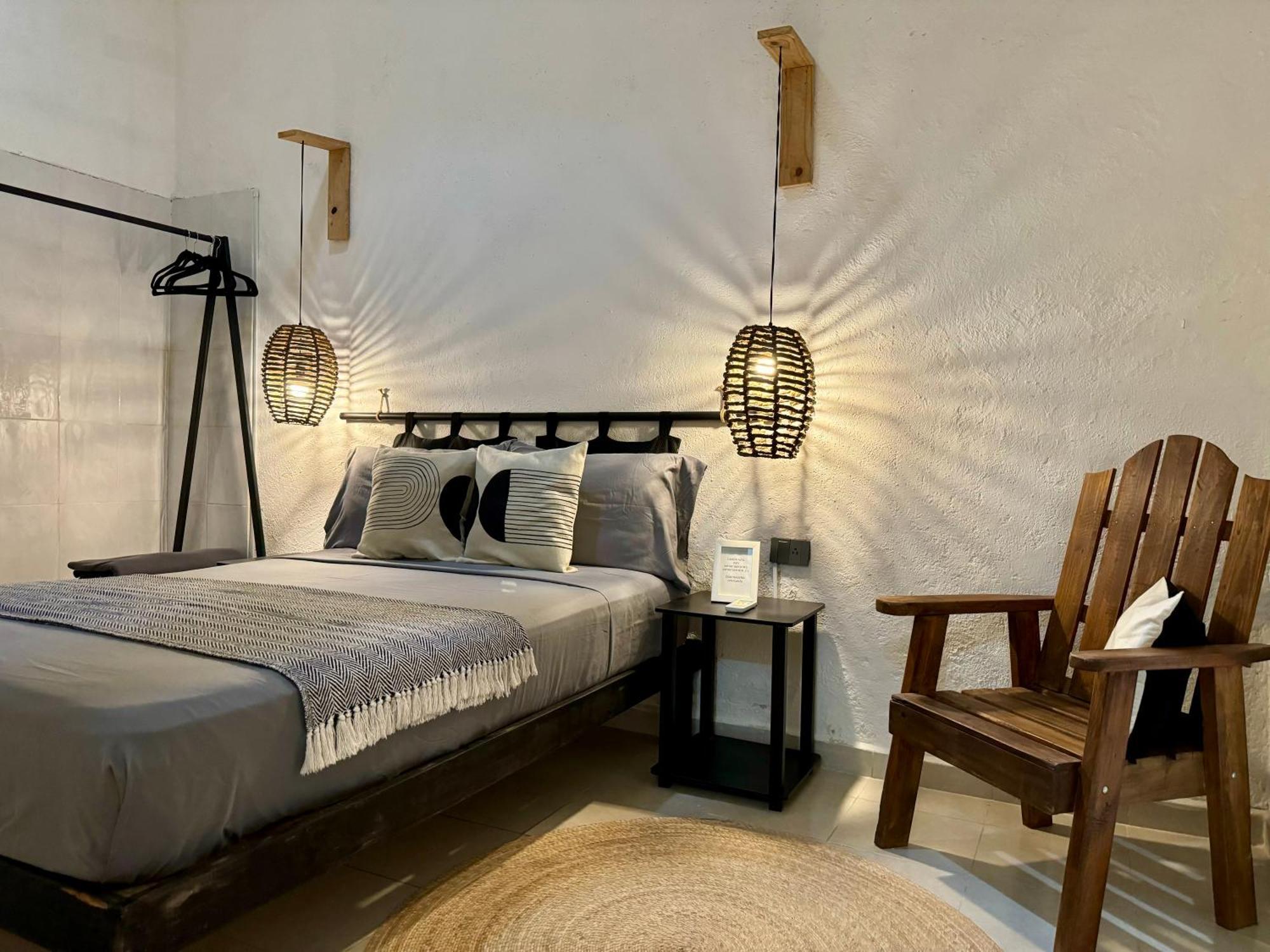 Casita Azul Colonial En El Centro De Merida. ภายนอก รูปภาพ